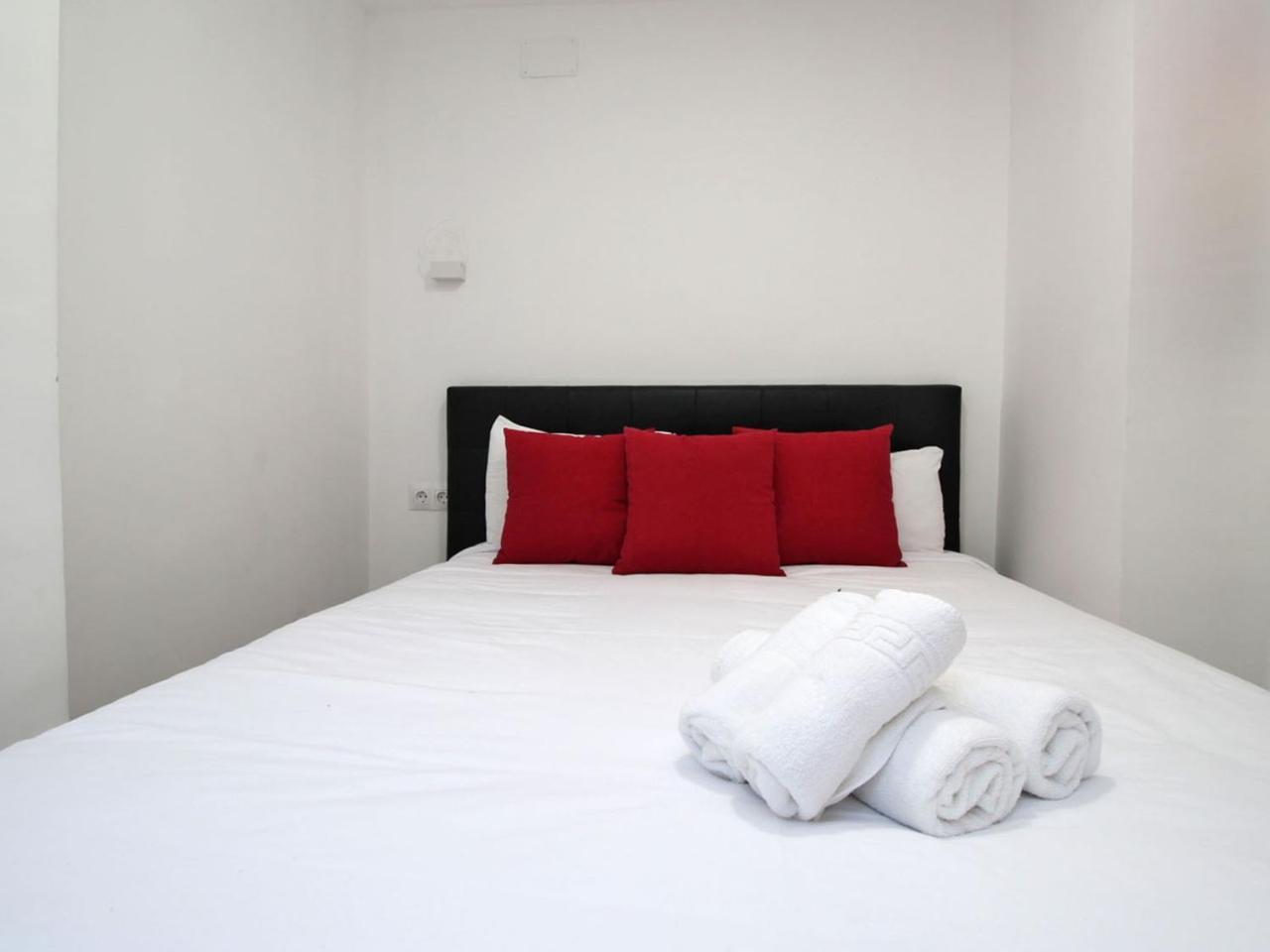 Apartamento Del Parque Flats Beatas Málaga Exterior foto
